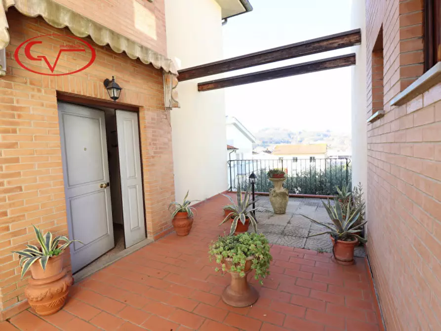 Immagine 25 di Casa bifamiliare in vendita  in via aretina a Montevarchi