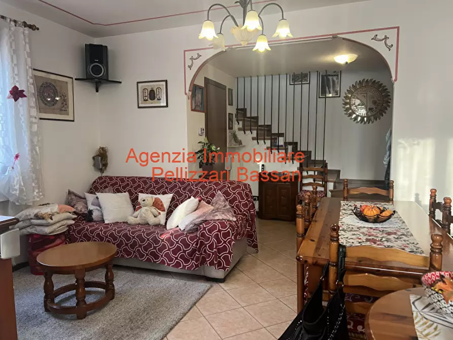 Immagine 1 di Villetta a schiera in vendita  in VIA MORETTI a Nervesa Della Battaglia