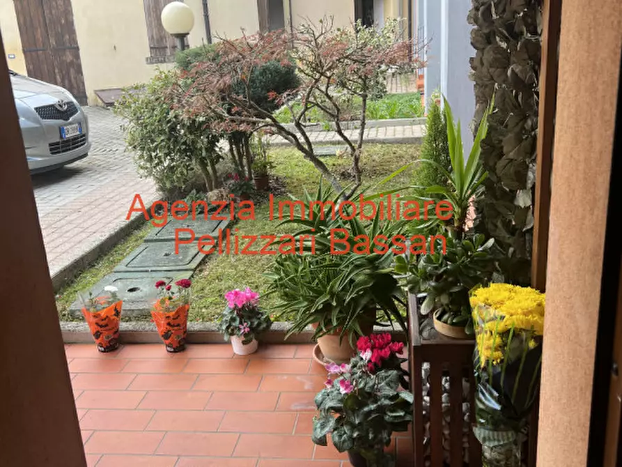 Immagine 6 di Villetta a schiera in vendita  in VIA MORETTI a Nervesa Della Battaglia