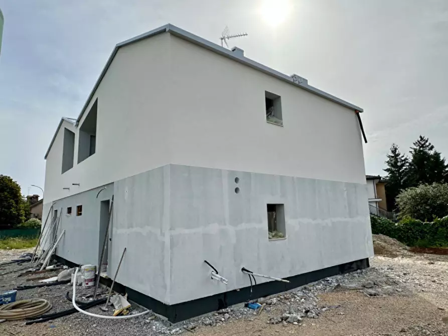 Immagine 2 di Casa bifamiliare in vendita  in via vittoria 32 a Cessalto