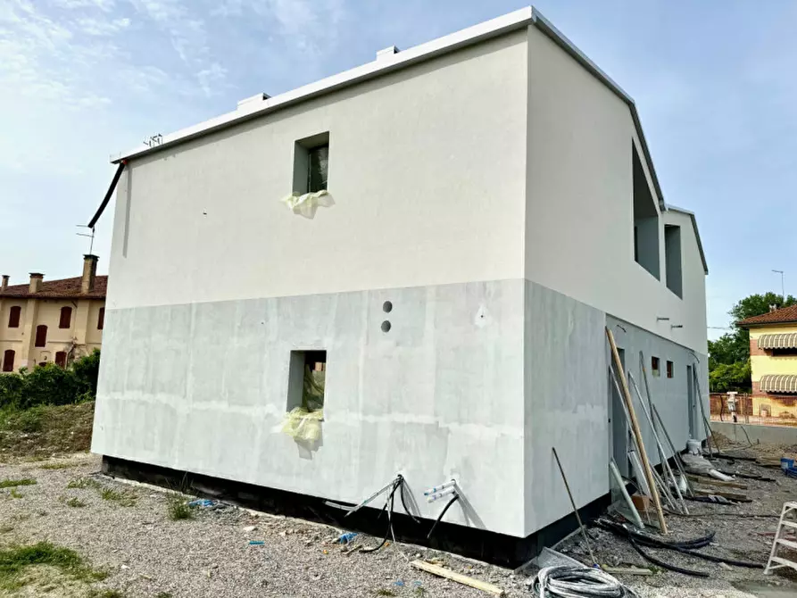 Immagine 4 di Casa bifamiliare in vendita  in via vittoria 32 a Cessalto