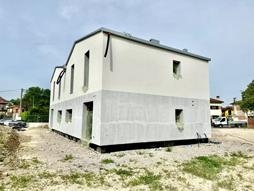 Immagine 5 di Casa bifamiliare in vendita  in via vittoria 32 a Cessalto