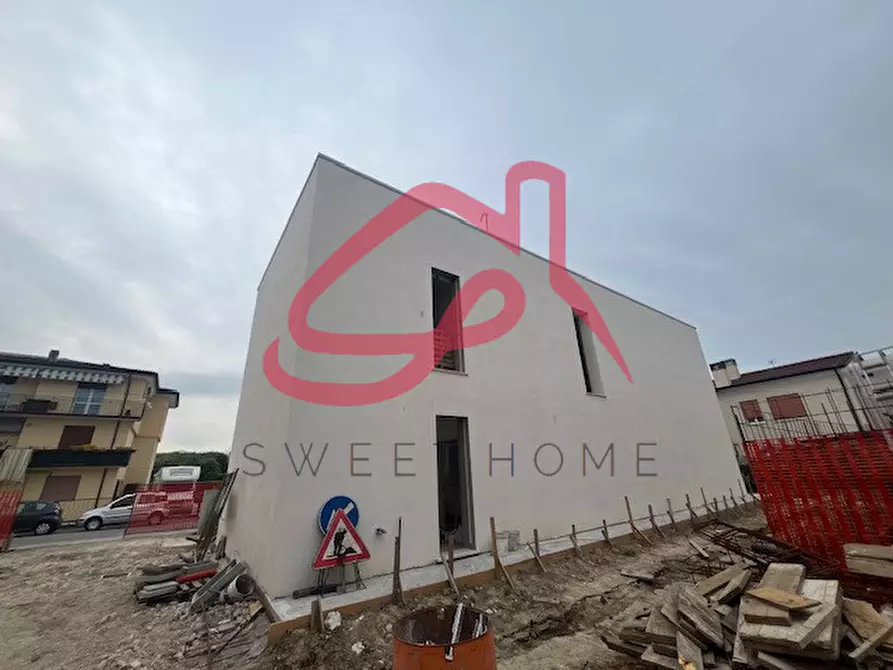 Immagine 7 di Casa bifamiliare in vendita  in Via Alcide De Gasperi Limena a Limena