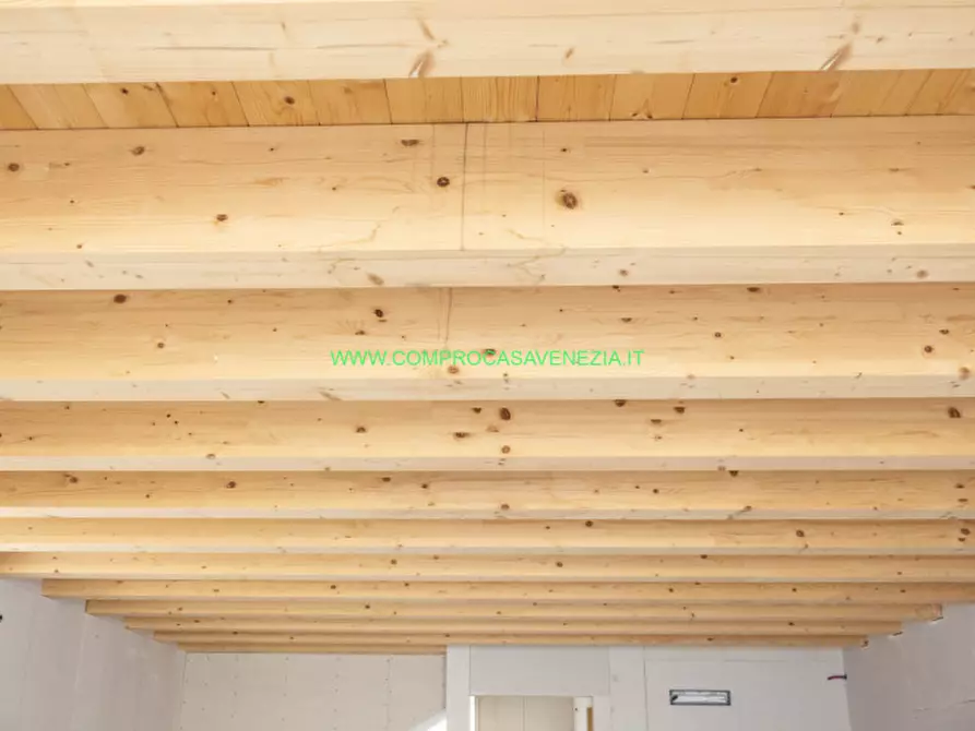 Immagine 6 di Villetta a schiera in vendita  in zelarino a Venezia