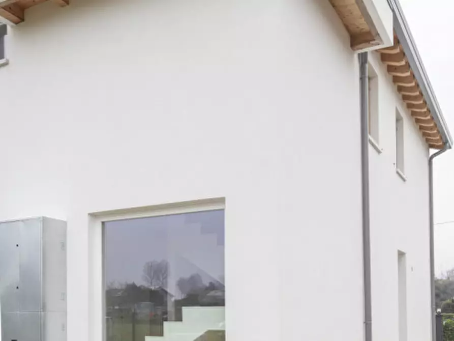 Immagine 22 di Villetta a schiera in vendita  in zelarino a Venezia