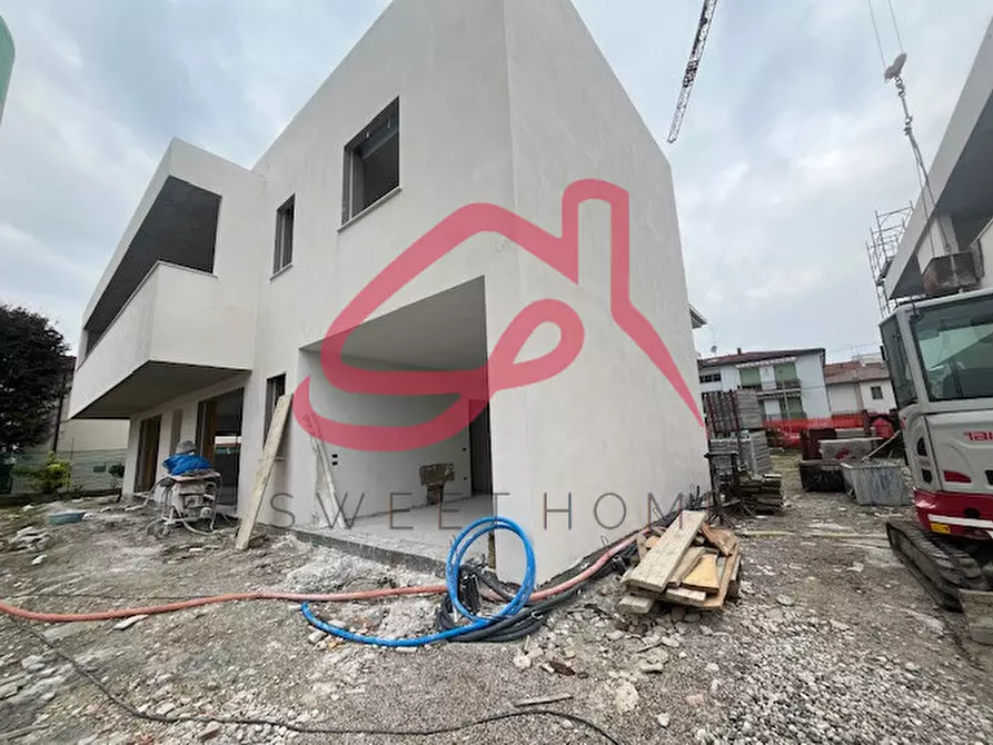 Immagine 1 di Casa bifamiliare in vendita  in Via Alcide De Gasperi Limena a Limena