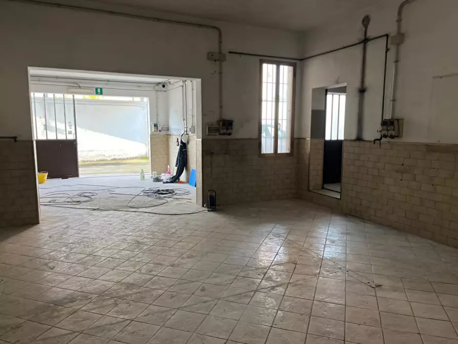 Immagine 7 di Palazzo in vendita  a Padova