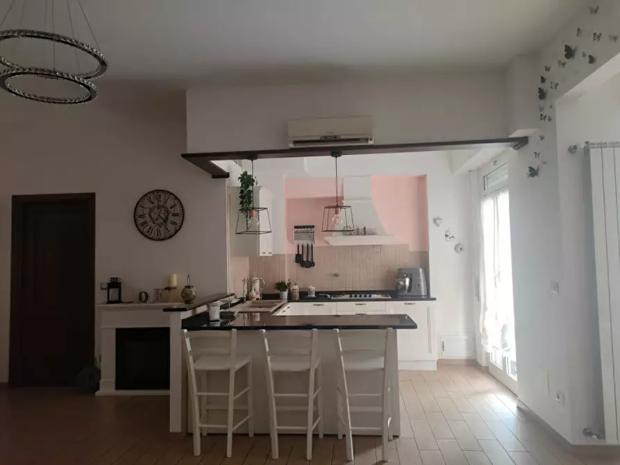 Immagine 2 di Appartamento in vendita  in Via Nizza a Savona