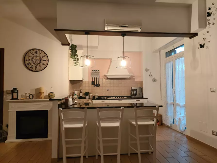 Immagine 14 di Appartamento in vendita  in Via Nizza a Savona