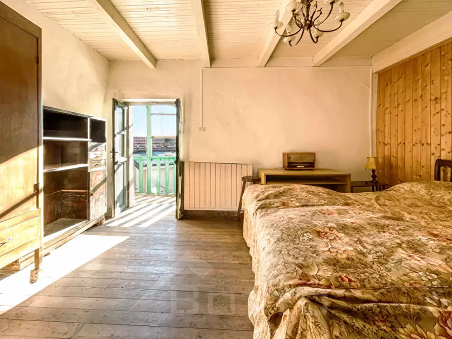 Immagine 9 di Villetta a schiera in vendita  in Via Caresana, 26 a Madonna Del Sasso