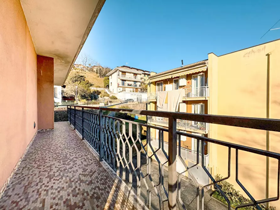 Immagine 9 di Palazzo in vendita  in Via Quarantadue Martiri a Verbania