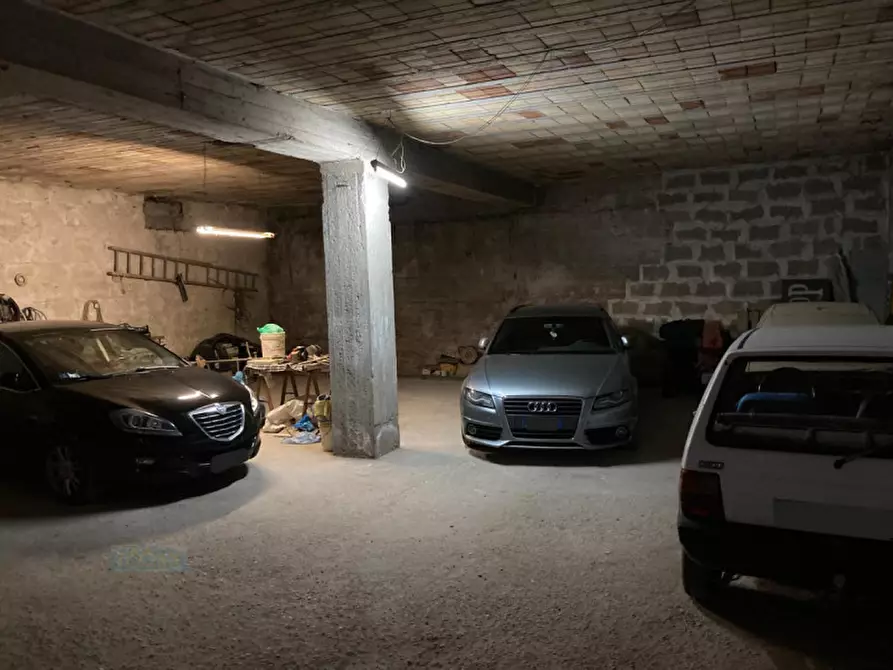 Immagine 1 di Garage in vendita  in Via Antonio Gramsci a Ceglie Messapico