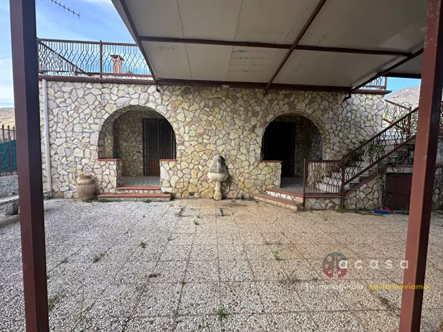 Immagine 4 di Villa in vendita  in Via Del Fico D'India a Misilmeri