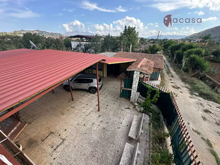 Immagine 14 di Villa in vendita  in Via Del Fico D'India a Misilmeri