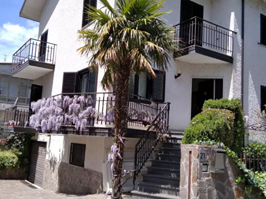 Immagine 1 di Villetta a schiera in vendita  in Via Pedali le Grotte a Marsicovetere