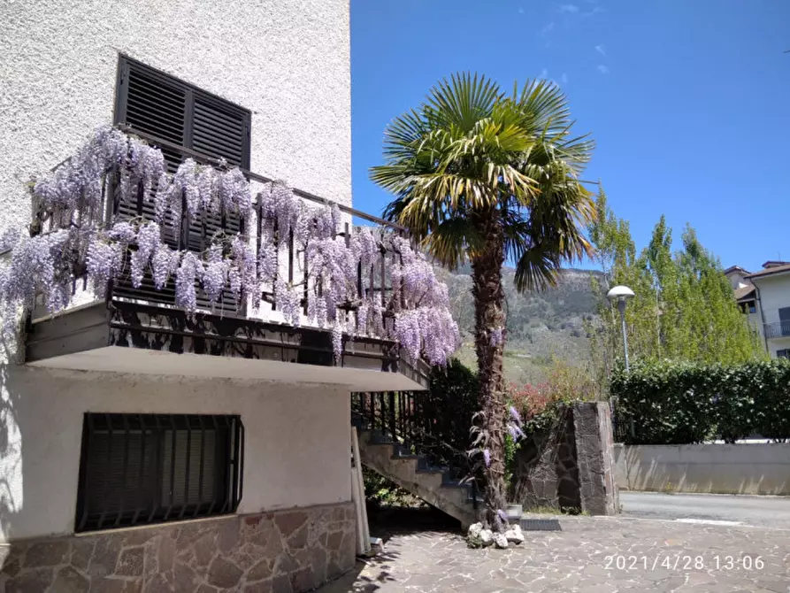 Immagine 3 di Villetta a schiera in vendita  in Via Pedali le Grotte a Marsicovetere