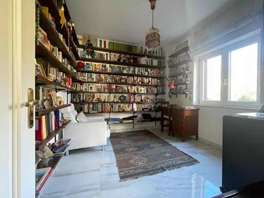 Immagine 11 di Villetta a schiera in vendita  in Via Pedali le Grotte a Marsicovetere