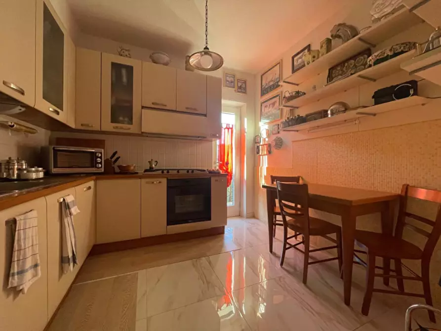 Immagine 13 di Villetta a schiera in vendita  in Via Pedali le Grotte a Marsicovetere