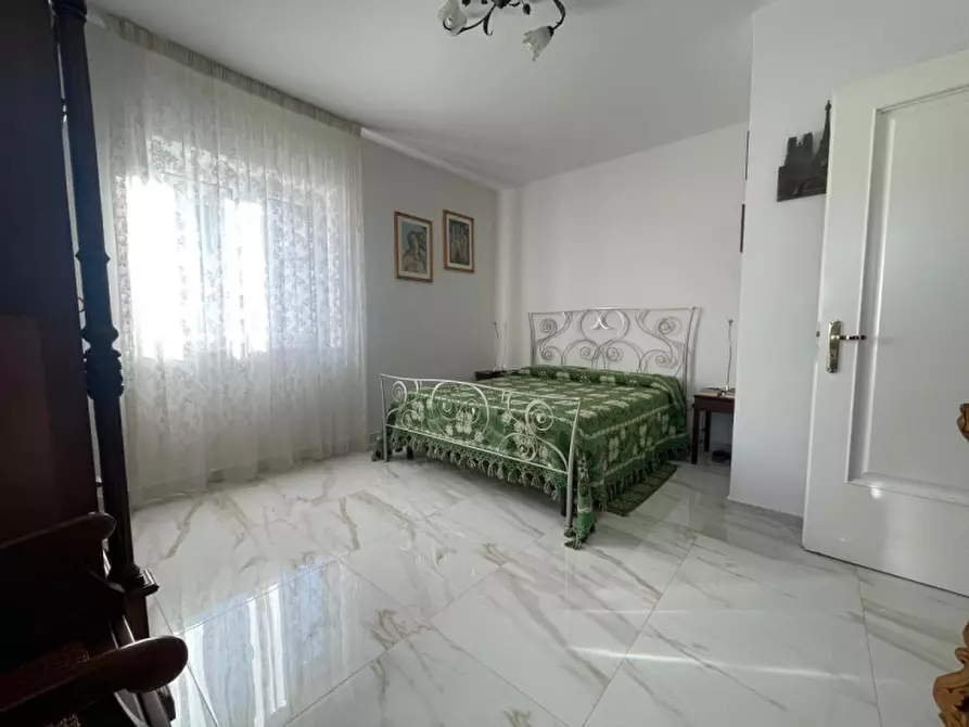 Immagine 19 di Villetta a schiera in vendita  in Via Pedali le Grotte a Marsicovetere