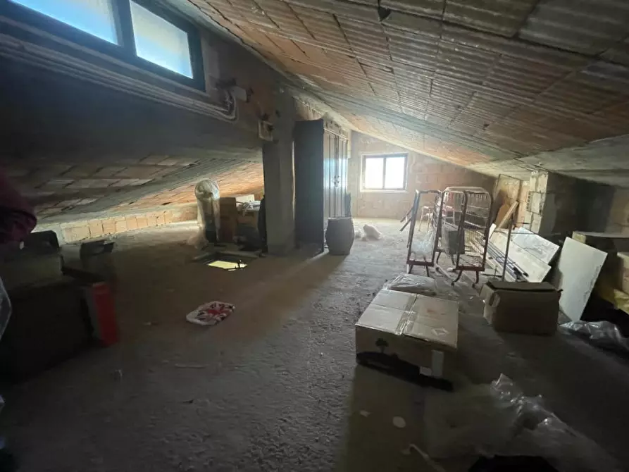 Immagine 39 di Villetta a schiera in vendita  in Via Pedali le Grotte a Marsicovetere