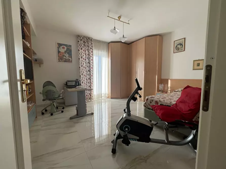 Immagine 40 di Villetta a schiera in vendita  in Via Pedali le Grotte a Marsicovetere