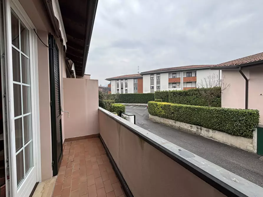 Immagine 3 di Villa in vendita  in Via Trainini a Brescia