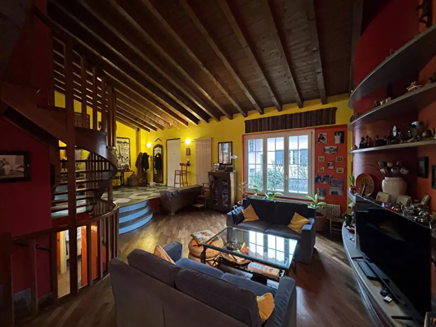 Immagine 10 di Villa in vendita  in Via Trainini a Brescia