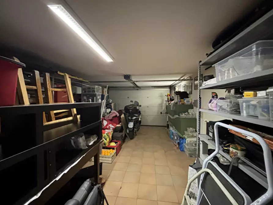 Immagine 28 di Villa in vendita  in Via Trainini a Brescia