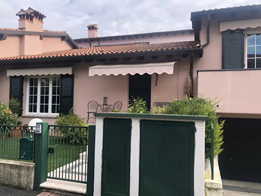 Immagine 7 di Villa in vendita  in Via Trainini a Brescia