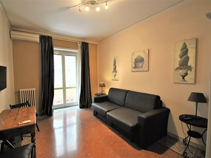 Immagine 1 di Appartamento in vendita  in Via Costantino Morin a Roma