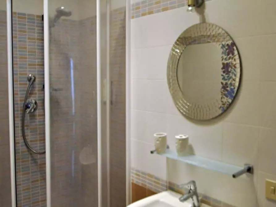 Immagine 6 di Appartamento in vendita  in Via Costantino Morin a Roma