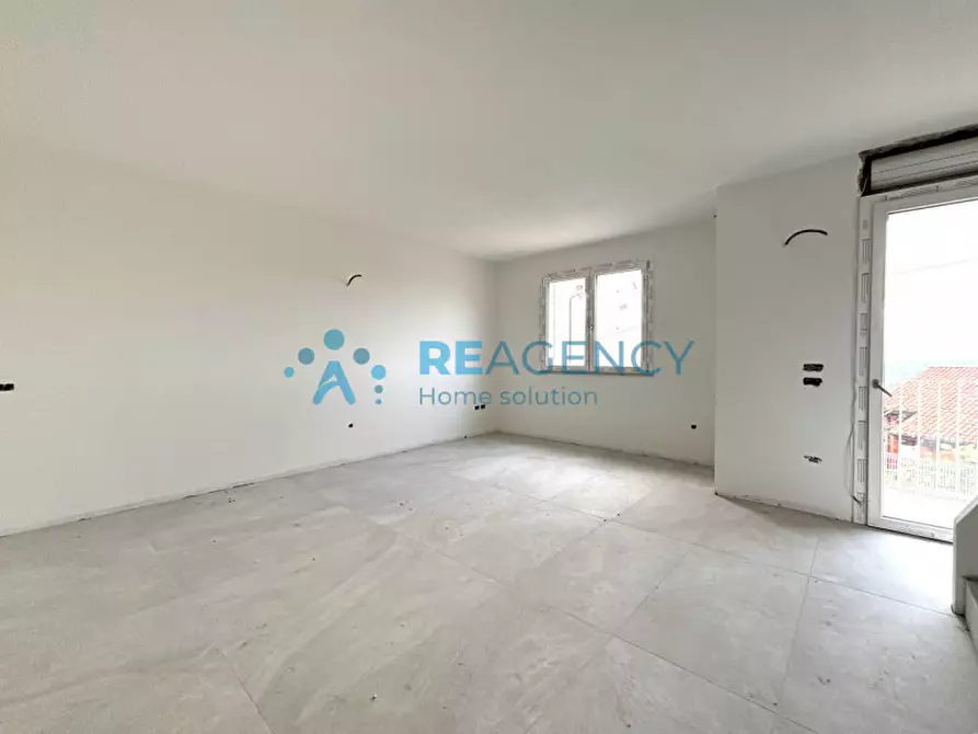 Immagine 3 di Casa bifamiliare in vendita  in via ca martina a Zovencedo