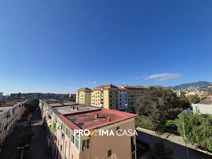 Immagine 16 di Appartamento in vendita  in via ciro menotti 6 a Salerno