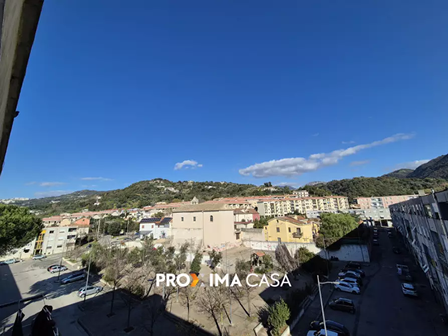 Immagine 40 di Appartamento in vendita  in via ciro menotti 6 a Salerno