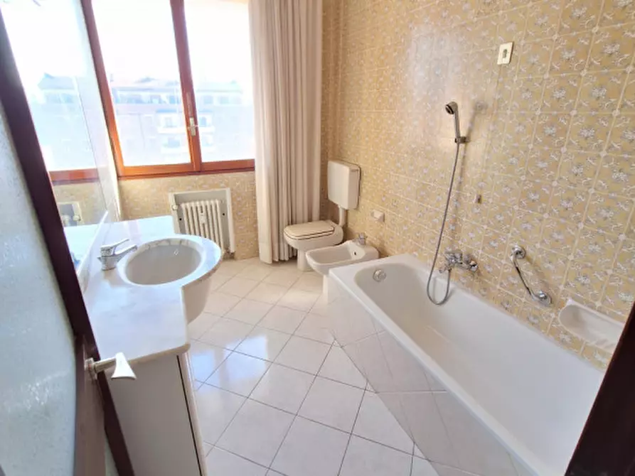 Immagine 20 di Appartamento in vendita  in via Cantelli 15 a Modena