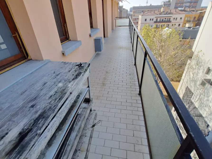 Immagine 24 di Appartamento in vendita  in via Cantelli 15 a Modena