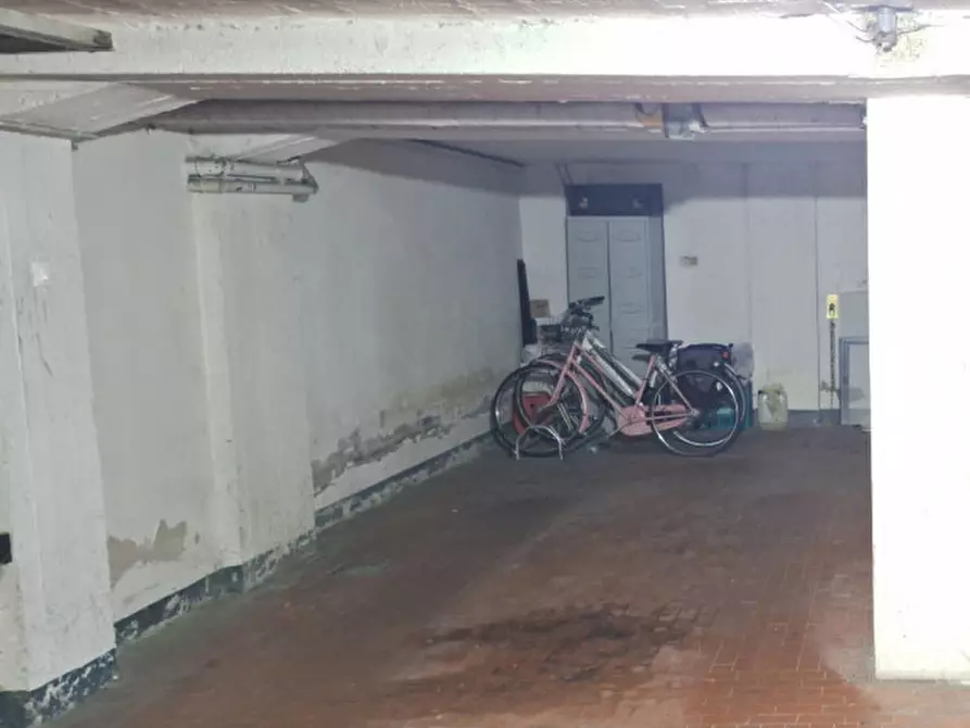 Immagine 37 di Appartamento in vendita  in via Cantelli 15 a Modena