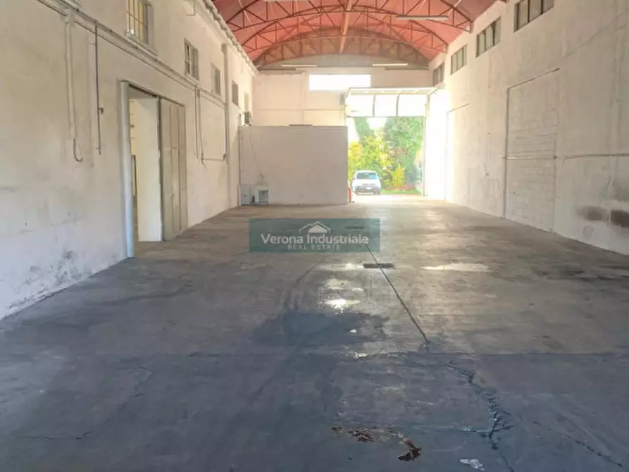 Immagine 2 di Capannone industriale in affitto  in via del lavoro 95 a San Pietro In Cariano
