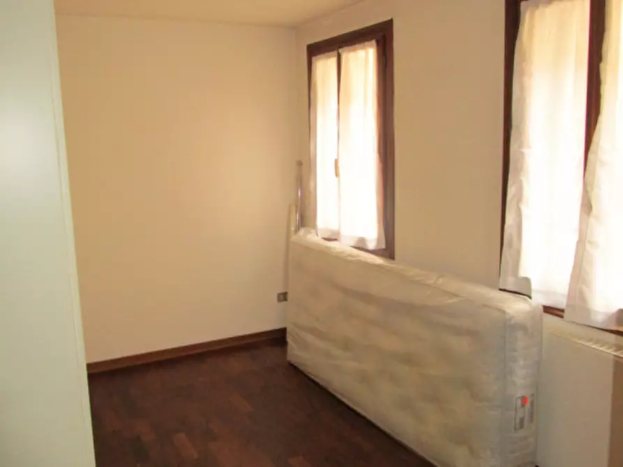 Immagine 7 di Appartamento in vendita  a Padova