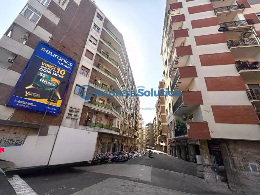 Immagine 4 di Negozio in vendita  in Via Giuseppe Tropeano a Napoli
