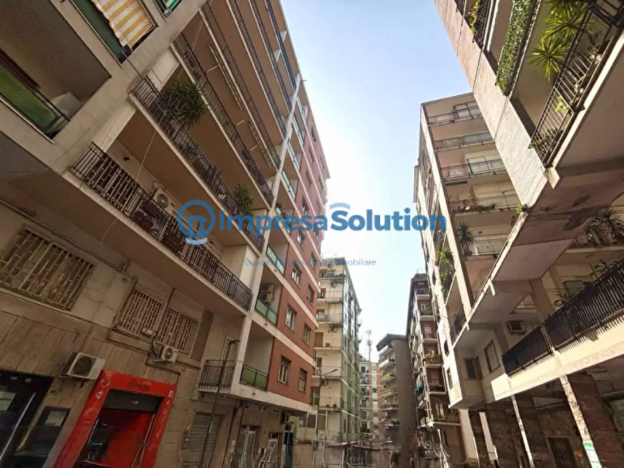 Immagine 5 di Negozio in vendita  in Via Giuseppe Tropeano a Napoli