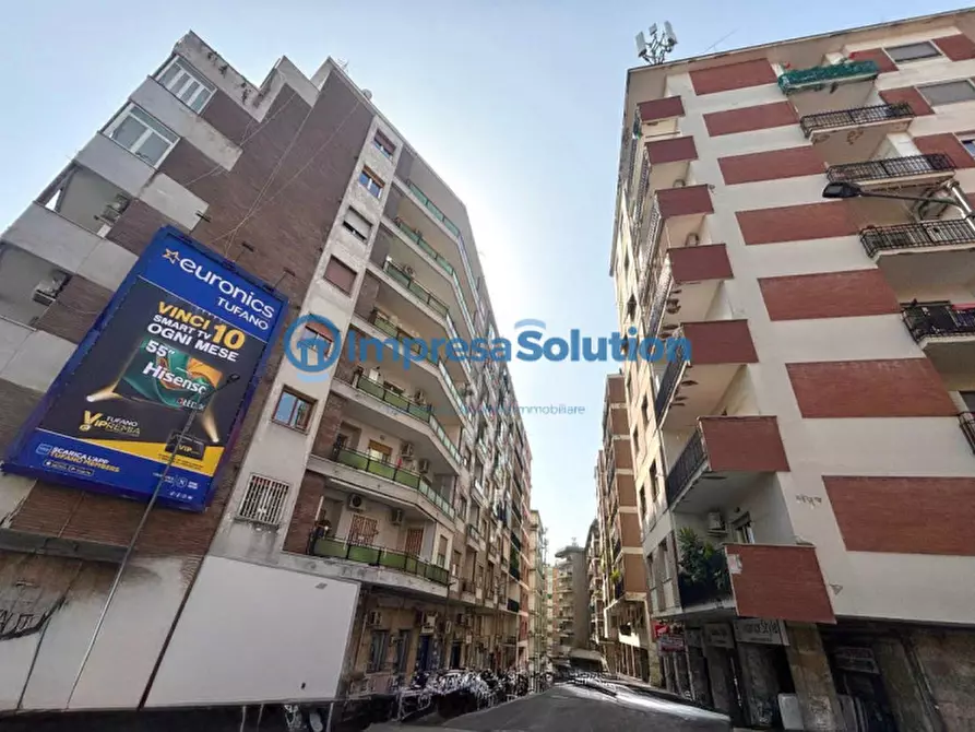 Immagine 6 di Negozio in vendita  in Via Giuseppe Tropeano a Napoli