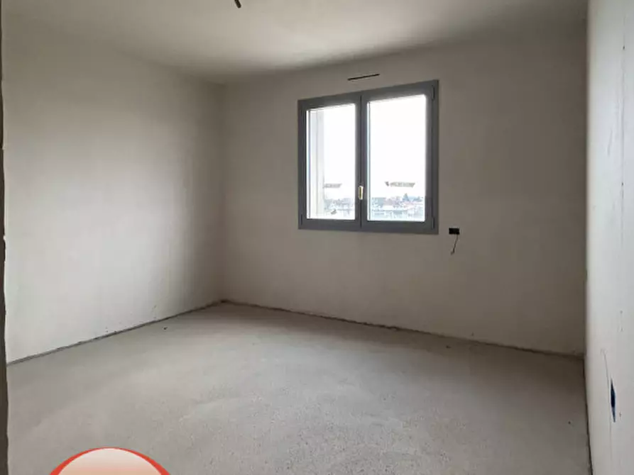 Immagine 9 di Appartamento in vendita  in Viale Crispi a Vicenza