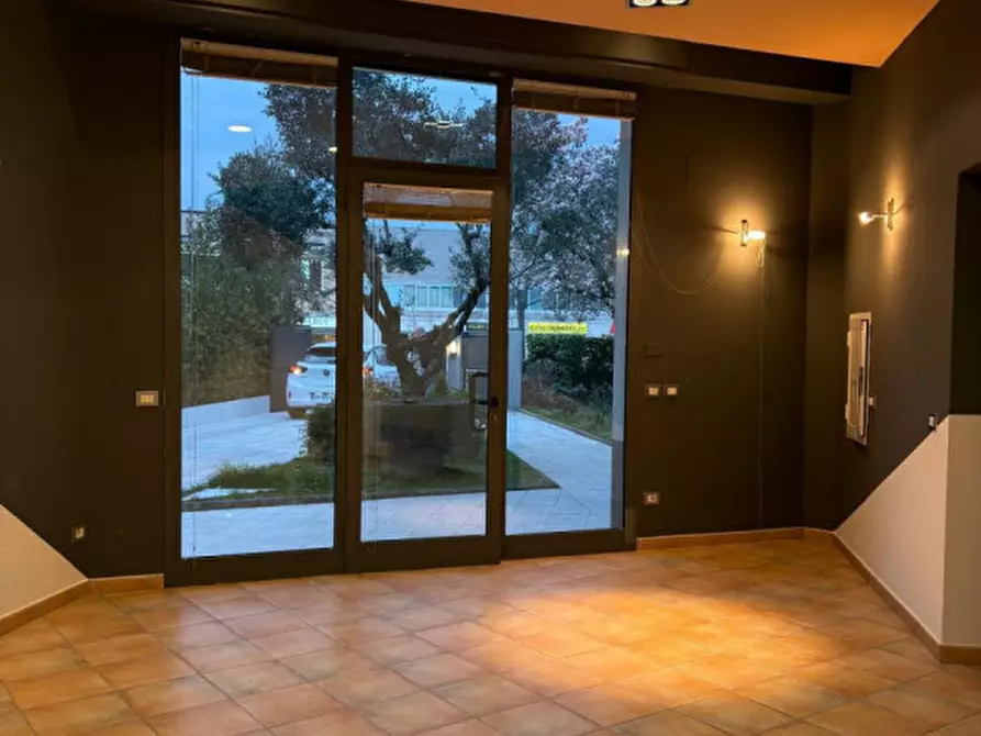 Immagine 1 di Ufficio in affitto  in viale diaz a Montevarchi