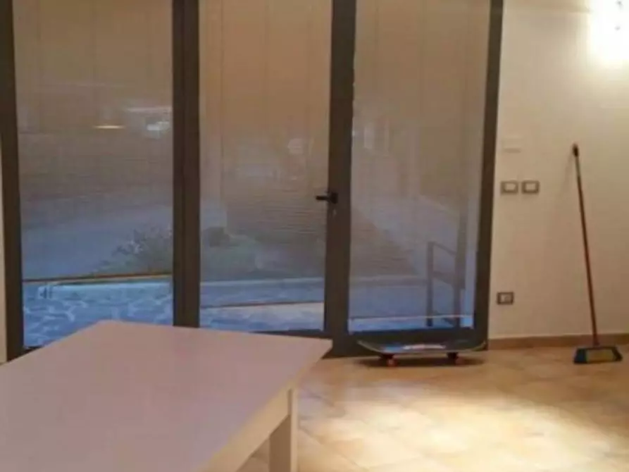 Immagine 3 di Magazzino in affitto  in viale diaz a Montevarchi