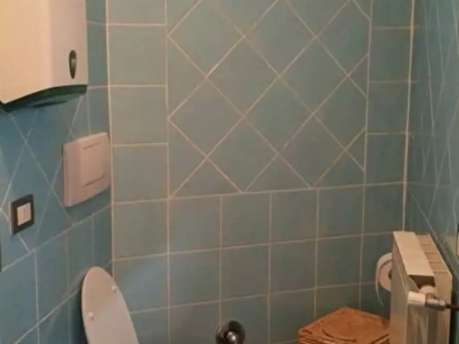 Immagine 4 di Magazzino in affitto  in viale diaz a Montevarchi