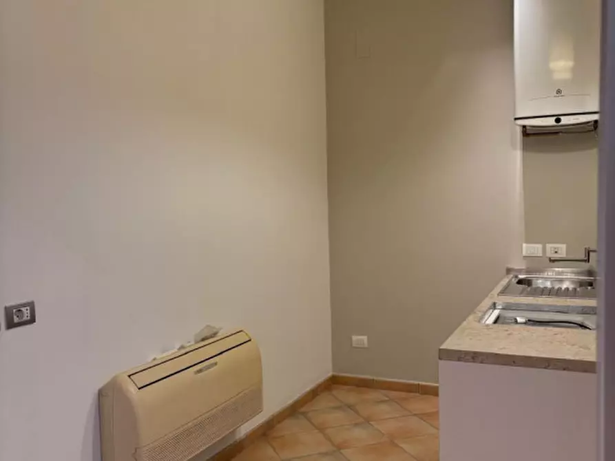 Immagine 6 di Ufficio in affitto  in viale diaz a Montevarchi