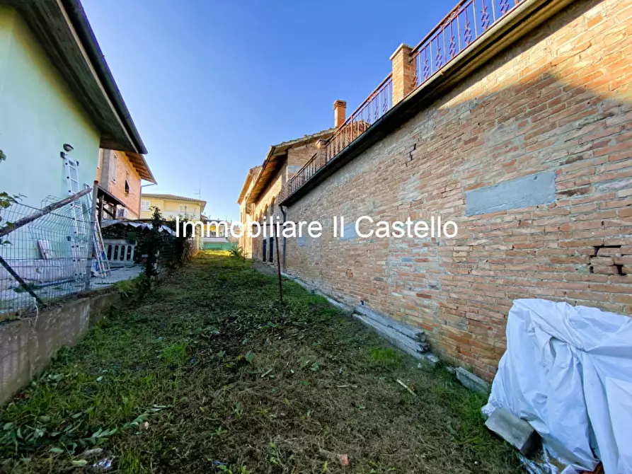 Immagine 9 di Casa indipendente in vendita  in Via fratelli celso e Claudio Braschi a Montepulciano