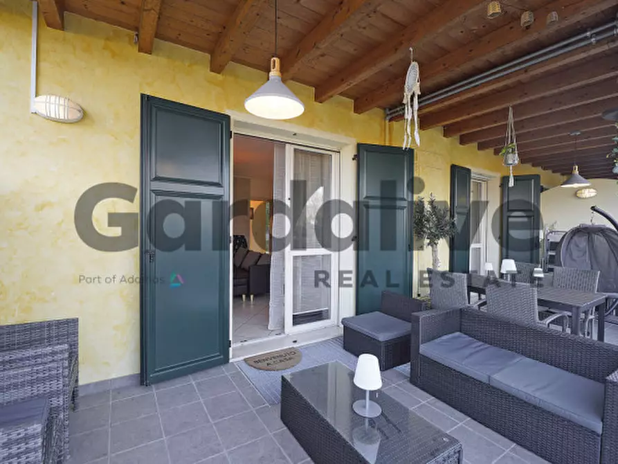 Immagine 8 di Appartamento in vendita  in Via Rovaroli di Sotto a Manerba Del Garda