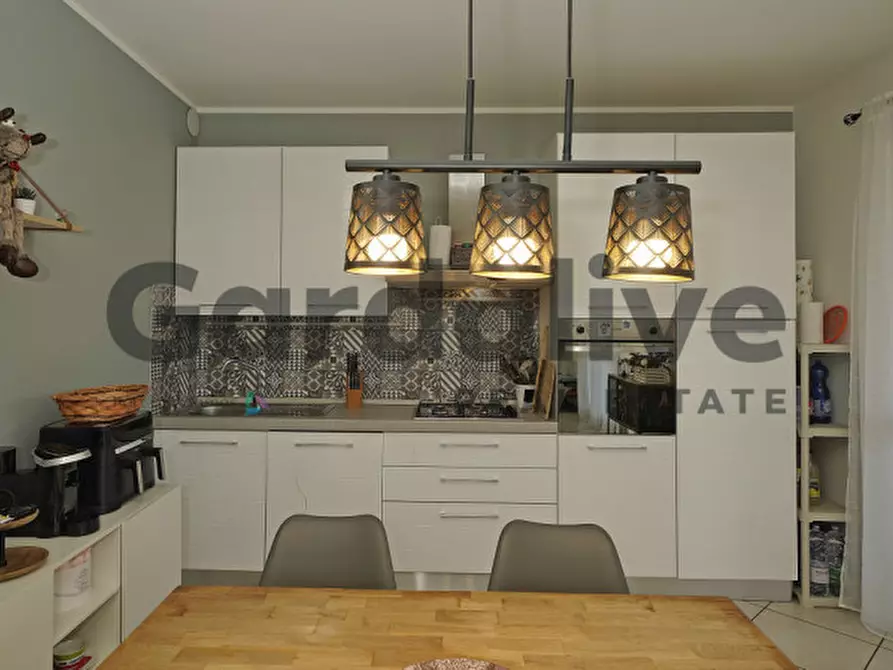 Immagine 12 di Appartamento in vendita  in Via Rovaroli di Sotto a Manerba Del Garda